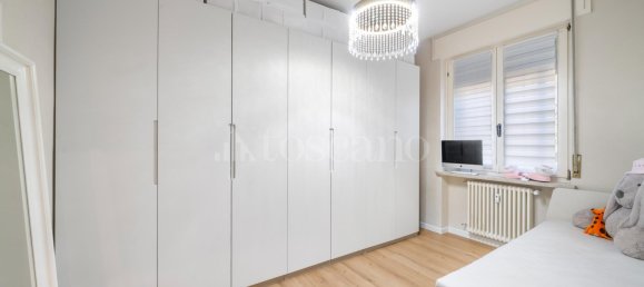 3 rooms House in Desenzano del Garda, Italy No. 267132 12