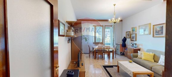 2غرفة شقة في Corsico, Italy رقم 264896 2