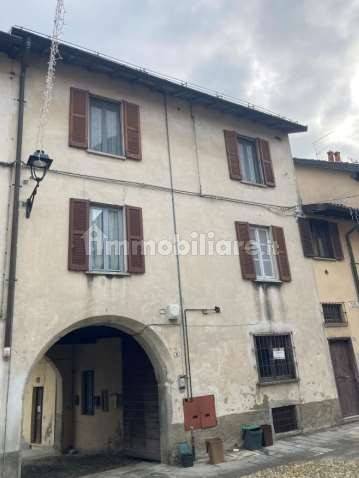 Квартира с 1 спальней в Брунелло, Италия № 258944