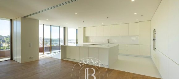 3 bedrooms Apartment in Porto, Portugal No. 107979 40