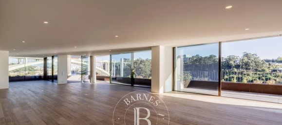 3 bedrooms Apartment in Porto, Portugal No. 107979 7