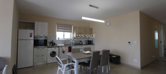 3 bedrooms Penthouse in Ghajnsielem, Malta No. 5986 3