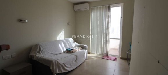 3 bedrooms Penthouse in Ghajnsielem, Malta No. 5986 7