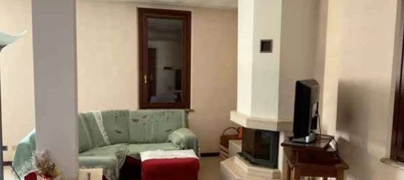 3 bedrooms Apartment in Curtatone, Italy No. 323478 5