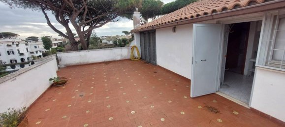 6غرفة فيلا في Fiumicino, Italy رقم 25771 21