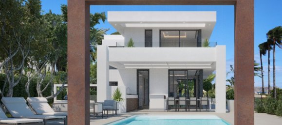 5 bedrooms Villa in Alicante, Spain No. 67153 2