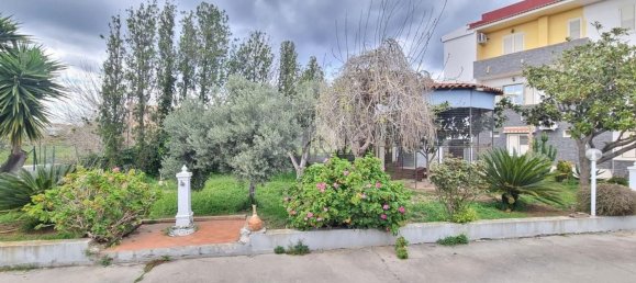 Gebäude in Catanzaro, Italy 600m², Nr. 188197 6