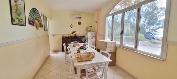 Gebäude in Catanzaro, Italy 600m², Nr. 188197 17