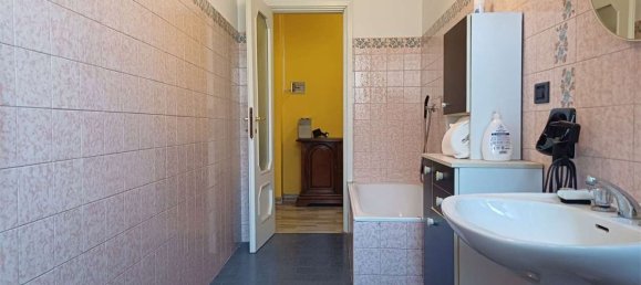 4-salle Appartement à Germagnano, Italy No. 59320 10