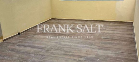 5 bedrooms Penthouse in Xghajra, Malta No. 1929 10