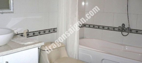 35m² Apartment in District 1, Vietnam No. 10880 4