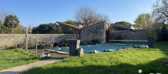 3 bedrooms House in Deux-Sevres, France No. 311025 2