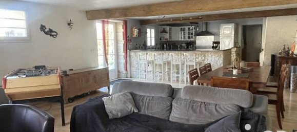 3 bedrooms House in Deux-Sevres, France No. 311025 9