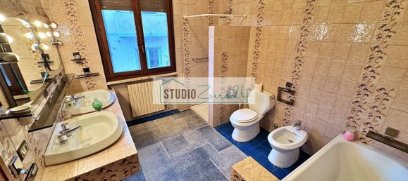 Villa de 9 habitaciónes en Pietrasanta, Italy No. 51013 15