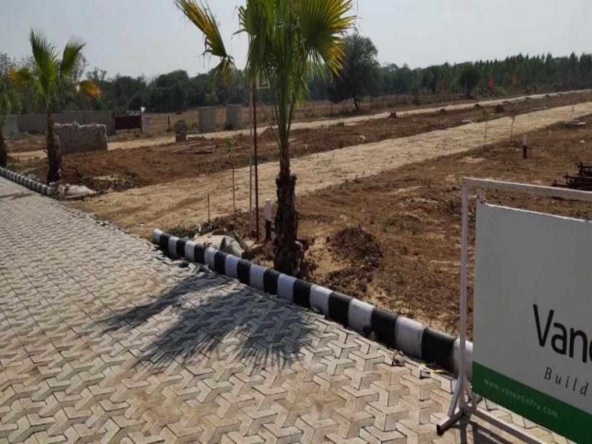  Land in Chandigarh, India No. 32664