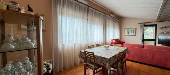 5 rooms Villa in Trissino, Italy No. 121465 2