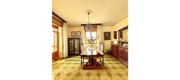 8 rooms Apartment in Lizzanello, Italy No. 168564 2