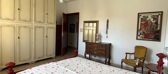 4 bedrooms Apartment in Pescara, Italy No. 313250 9