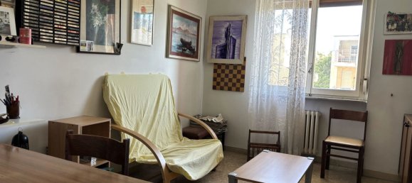 4 bedrooms Apartment in Pescara, Italy No. 313250 12