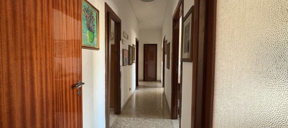 4 bedrooms Apartment in Pescara, Italy No. 313250 4