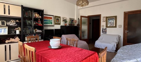 4 bedrooms Apartment in Pescara, Italy No. 313250 2