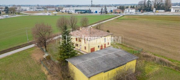 5 غرف نوم منزل في Pieve di Cento, Italy رقم 154650 31