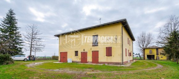 5 غرف نوم منزل في Pieve di Cento, Italy رقم 154650 4