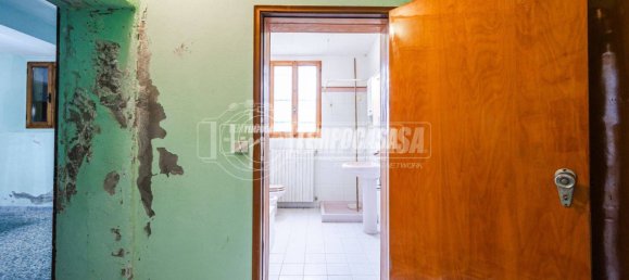 5 غرف نوم منزل في Pieve di Cento, Italy رقم 154650 34