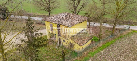 5 غرف نوم منزل في Pieve di Cento, Italy رقم 154650 3