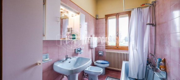 5 غرف نوم منزل في Pieve di Cento, Italy رقم 154650 18