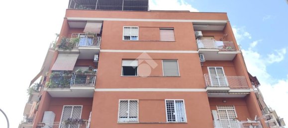 1 bedroom Apartment in Rome, Italy No. 282471 16