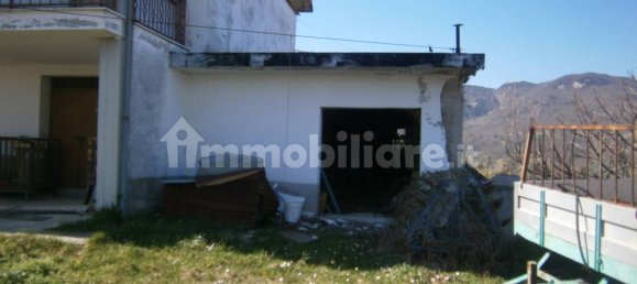 6 bedrooms House in Civitella del Tronto, Italy No. 124705 4