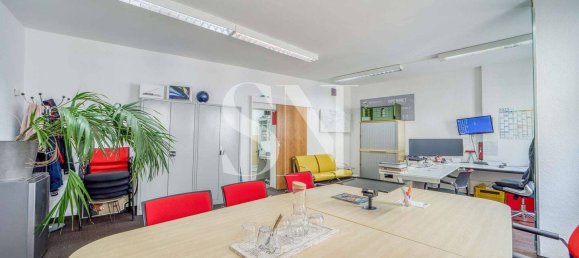 Здание с 8 комнатами в Forchheim, Германия № 233846 5