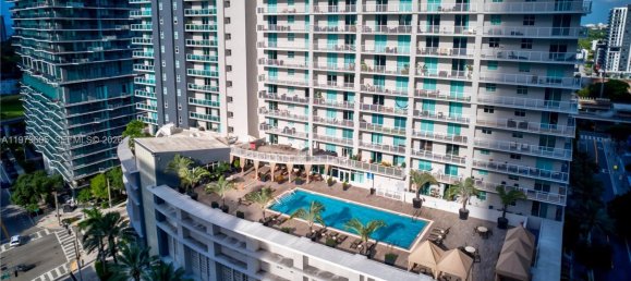 2 dormitorios propiedad comercial en venta en Miami, Miami-Dade, Florida, USA № 615258 30