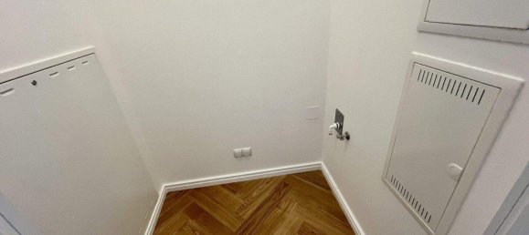 Apartamento de 3 habitaciónes en Vienna, Austria No. 46486 4