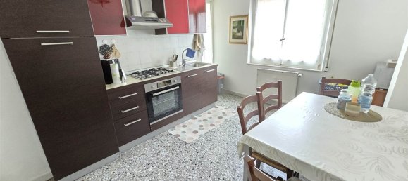 4 rooms Apartment in La Spezia, Italy No. 222880 9