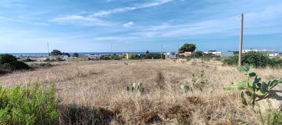 Terrain à Salve, Italy No. 376925 10