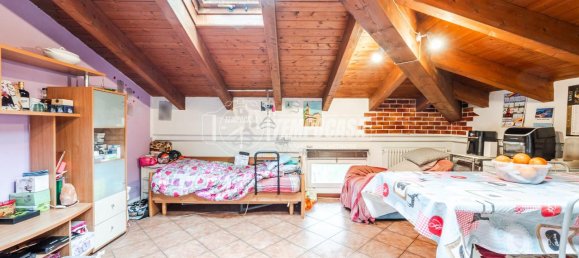 3 rooms Apartment in Medesano, Italy No. 238981 5