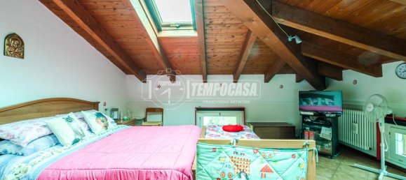 3 rooms Apartment in Medesano, Italy No. 238981 10