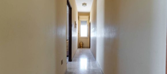 3 Schlafzimmer Penthouse in Syracuse, Italy, Nr. 289601 18