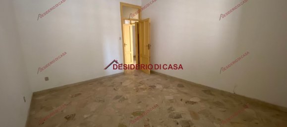 2 rooms Apartment in Monreale, Italy No. 92903 5