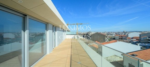 Apartamento de 3 dormitorios en Vila do Conde, Portugal No. 110727 8