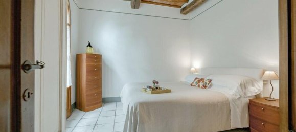 Дом с 6 спальнями в Поджибонси, Италия № 52753 21