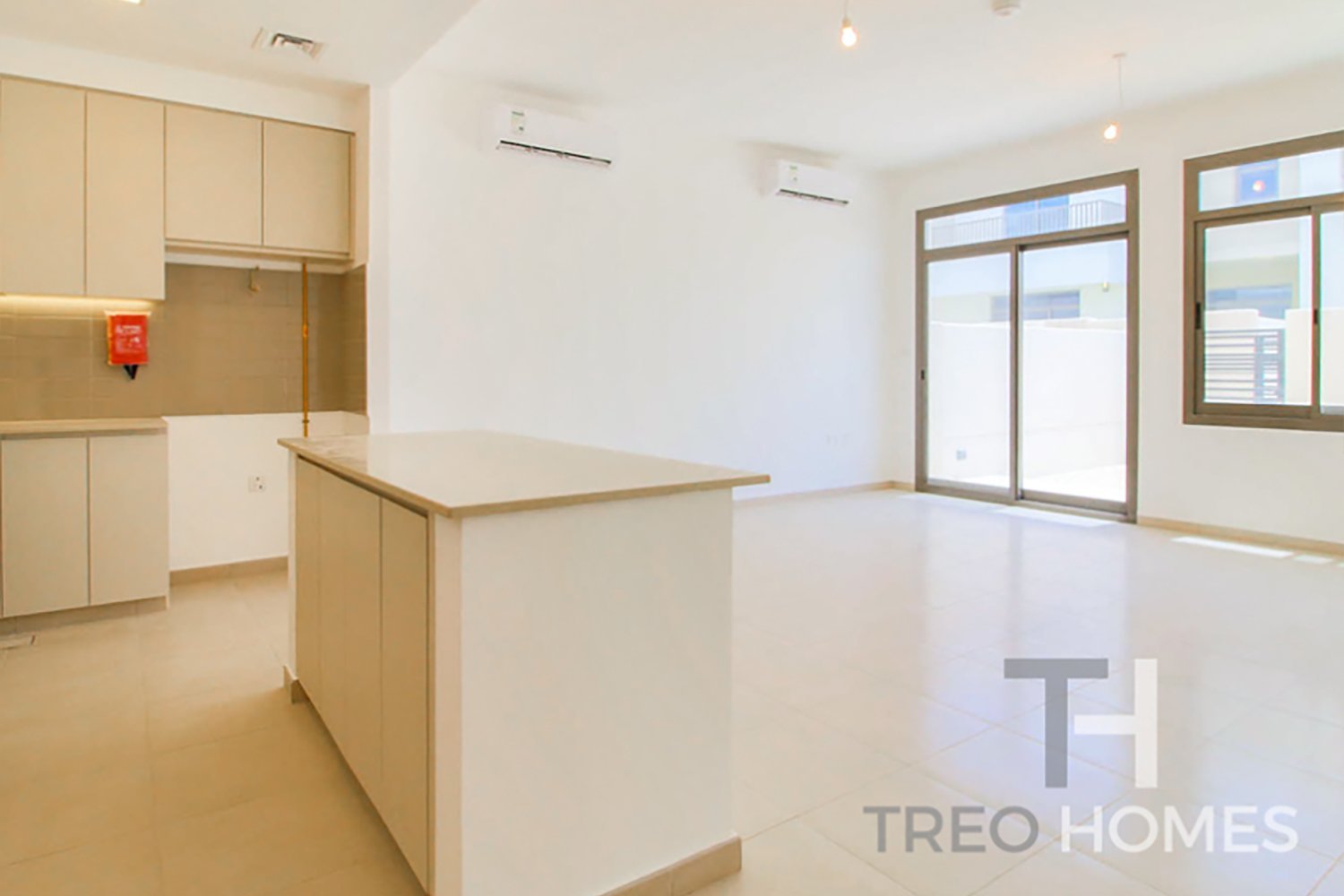 4 Schlafzimmer Stadthaus in Town Square, UAE, Nr. 94550