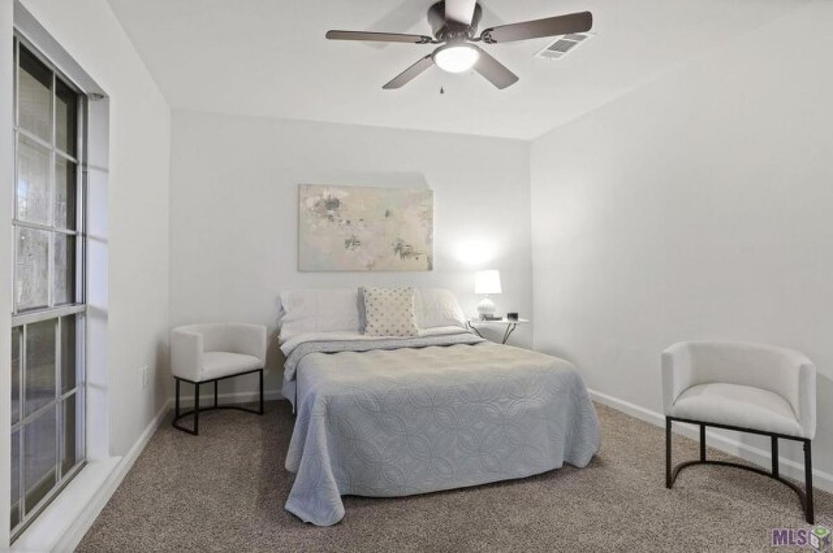 3 bedrooms House in Baton Rouge, USA No. 400677