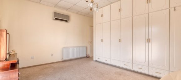 7 bedrooms Villa in Larnaca, Cyprus No. 9504 20