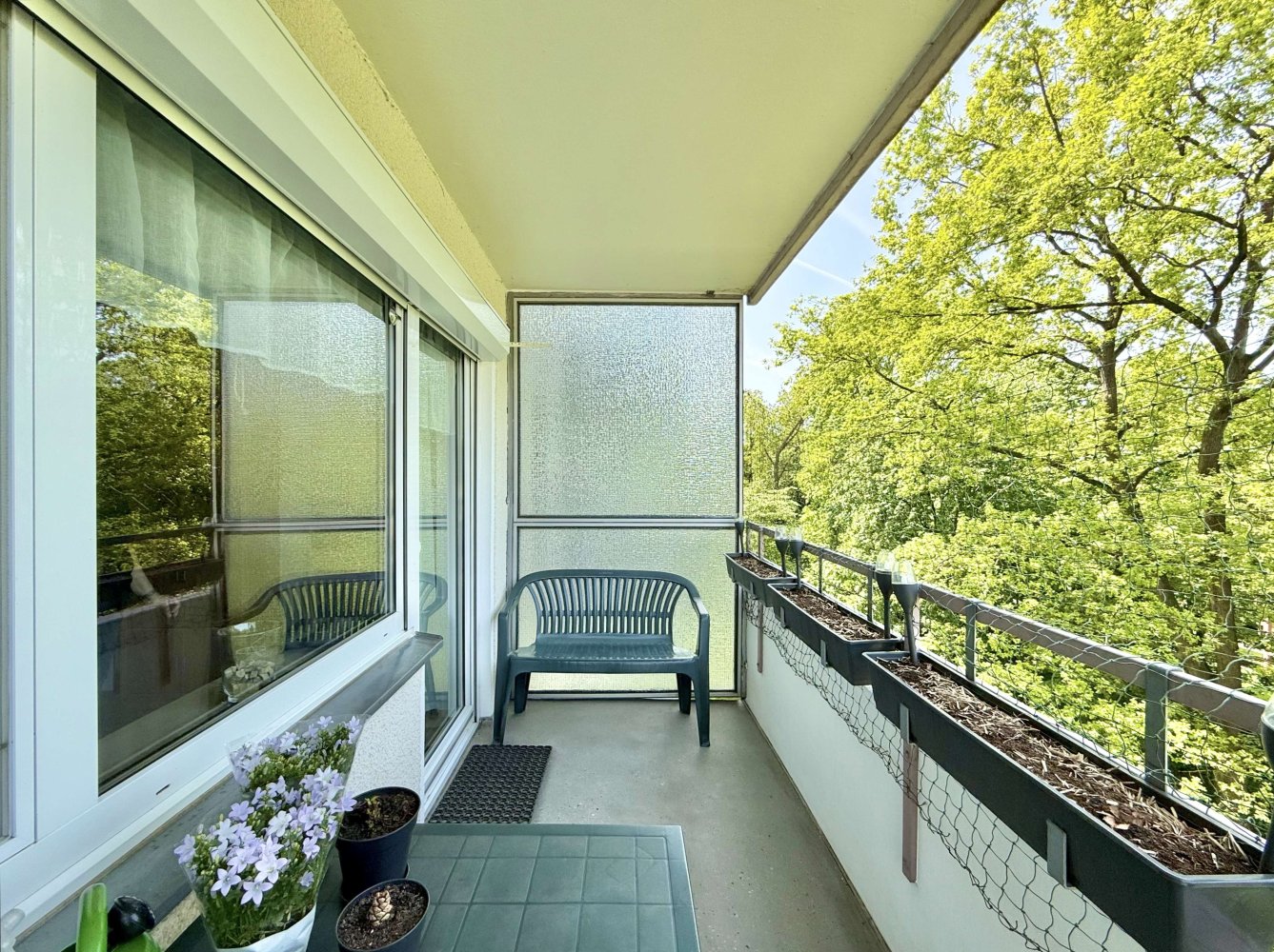 Apartamento de 3 habitaciónes en Hanover, Germany No. 170614