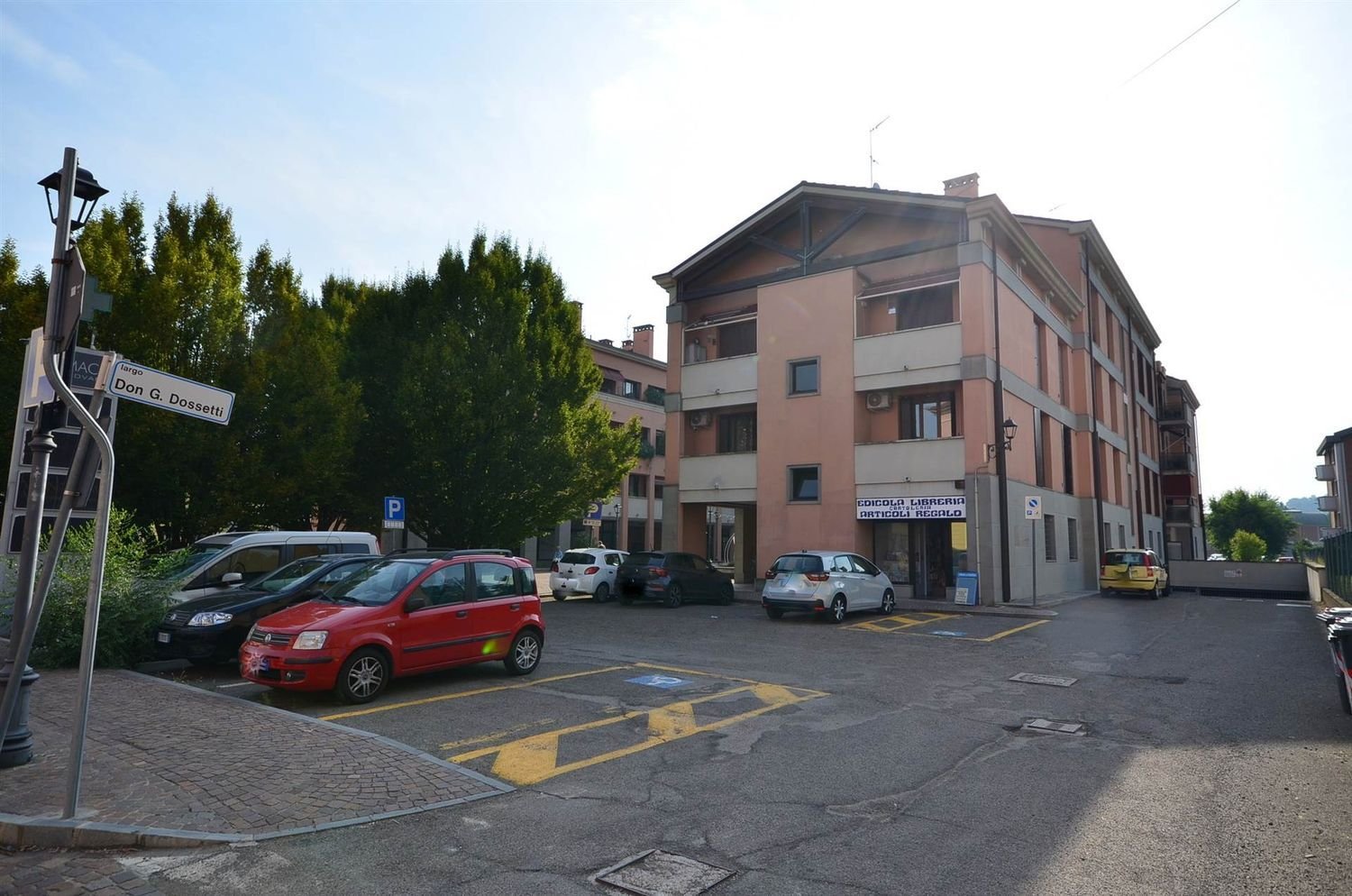 5 bedrooms Apartment in Valsamoggia, Italy No. 403703