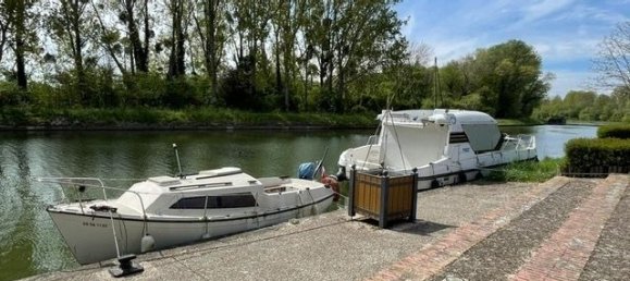 Adosado de 2 dormitorios en Noyon, France No. 283761 2