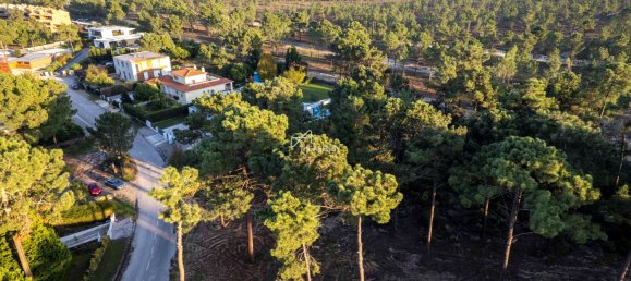  Land in Almada, Portugal No. 132249 5